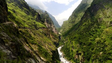 Der MarsyangdiFluss im Annapurna Himal