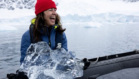 Best of Antarctica: A White Christmas (Ocean Endeavour)