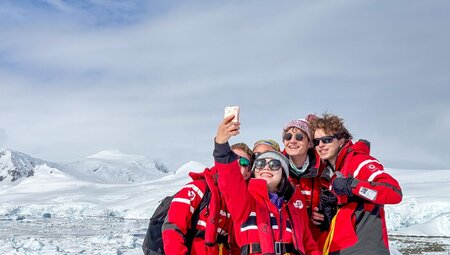 Antarctica Springs to Life (Ocean Victory) 