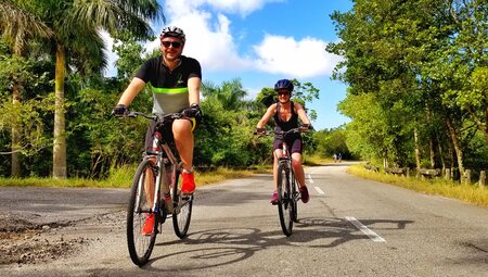 Cycle Cuba: East