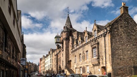 The Royal Mile in Edinburgh, Scotland