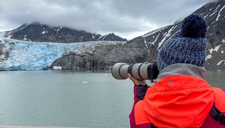 Photography opportunities abound, like the glaciers at Krossfjord