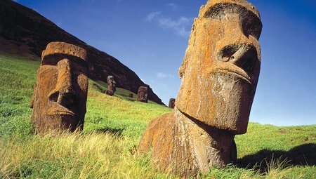 easter island rano raraku