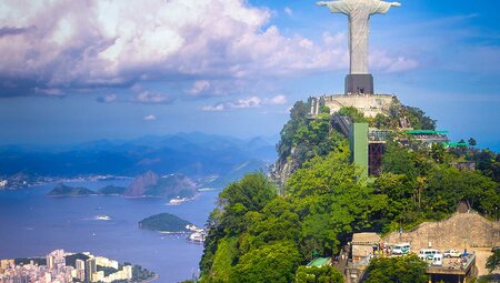 brazil_rio-de-janeiro_christ-the-redeemer