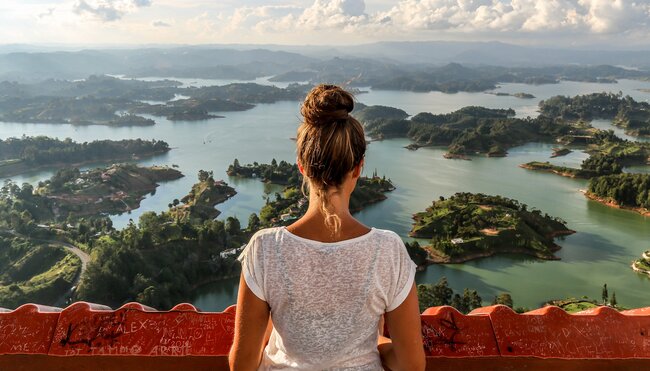 GSCH_colombia_medellin_guatape_lake_lookout
