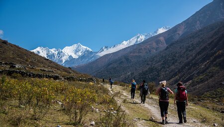 Trekking in Tamang and Langtang