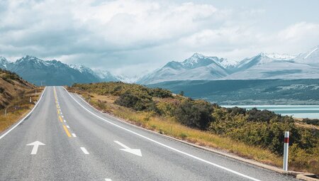 Road to Mount Cook, South Island, New Zealand