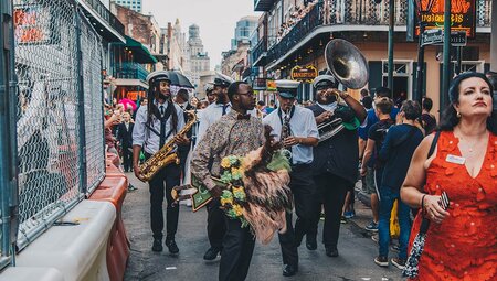 Musicians on Bourbon St, New Orleans, USA