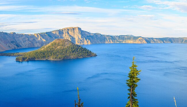 Panoramic view of Crater Lake, Oregon