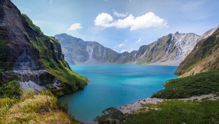 Mount Pinatubo crater lake lookout on day hike