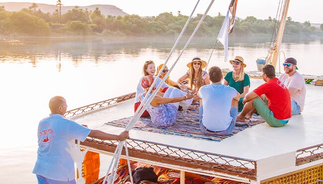 XEPN - Group cruising down the Nile river on a Felucca