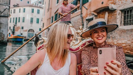 Traveller taking a selfie in a Gondola