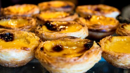 ZMSZ_Intrepid Travel-Portugal-Lisbon_tarts