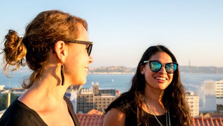 Portugal-Lisbon_people