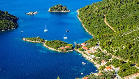 Aerial view of boats sailing around Mljet Island, Croatia