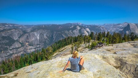 Hiking in Yosemite National Park