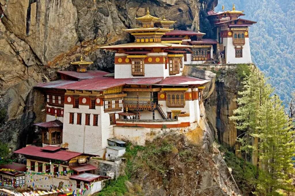 Bhutan, Nepal – Trekking & Klosterfest im Himalaya