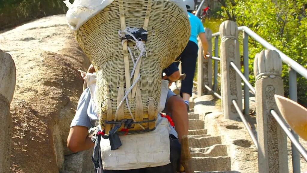China – Halleluya-Berge & die Große Mauer