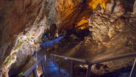 Albanien - Vrelo Höhle