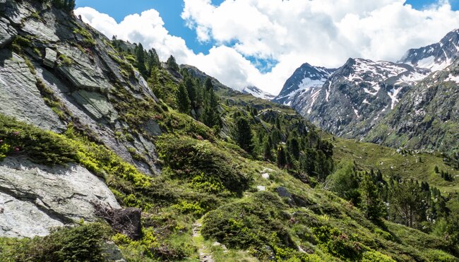 Jack Wolfskin Alpenüberquerung vom Ötztal nach Meran