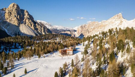 Silvester auf der Faneshütte - Schneeschuhwandern in den Dolomiten