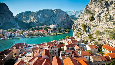 Kroatien Dalmatien Dorf Omis