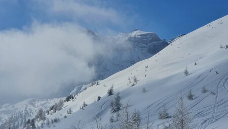 Leichte Skitouren für Genießer im Obernbergtal mit Wellnesshotel