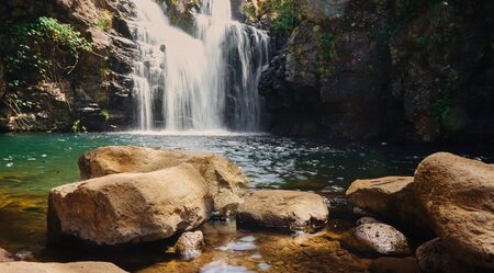 Madeira - Wasserfall und Madre der Levada