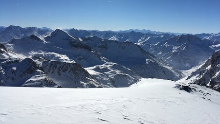 Kombinierter Tiefschnee- und Skitourenkurs in der Silvretta