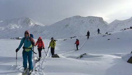 Kombinierter Tiefschnee- und Skitourenkurs in der Silvretta