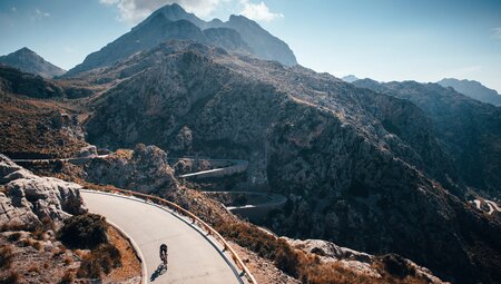 Mallorcas Steilküste mit dem Rad entdecken