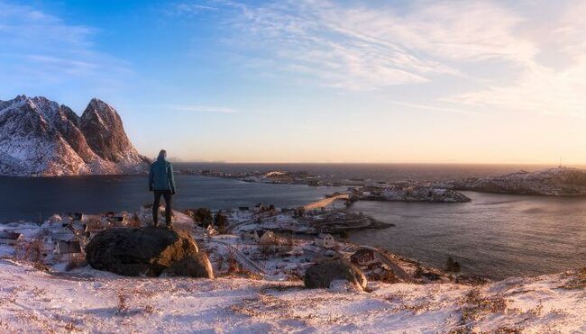 Schneeschuhwandern auf den Lofoten
