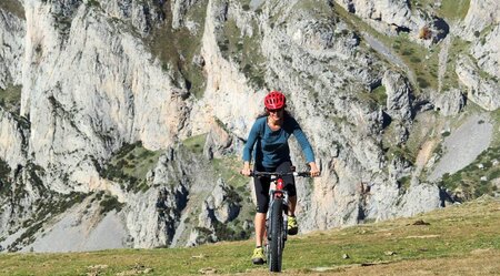 Pyrenäen - Schmugglertrail - eMTB-Abenteuer in den Pyrenäen