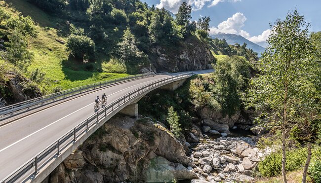 Bodensee - Lago Maggiore: Auf unbekannten Wegen über die Alpen