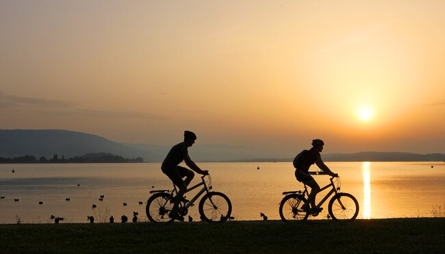 MIttelland-Route bei Sonnenuntergang