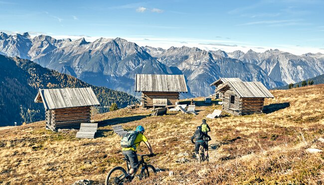 Everest Route Tirol Hütten