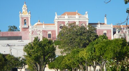 Portugal Zentrum Schloss versteckt