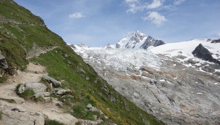 Mont Blanc - am Seil unseres Bergführers zum höchsten Berg der Alpen