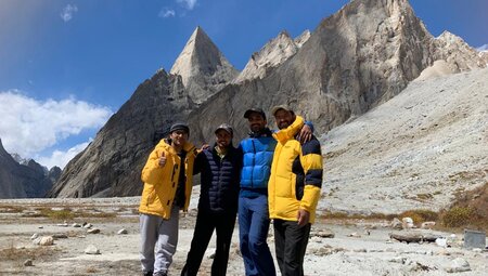 Nayser Peak