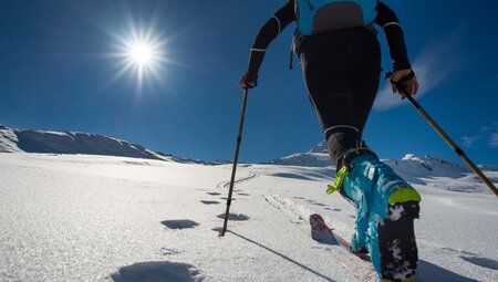 Kombinierter Tiefschnee- und Skitourenkurs in den Stubaier Alpen