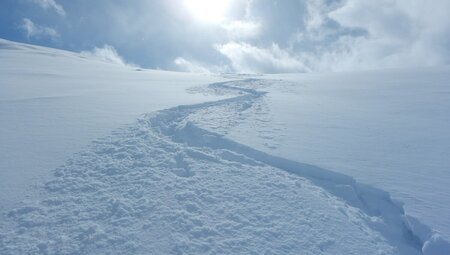 Kombinierter Tiefschnee- und Skitourenkurs in den Stubaier Alpen