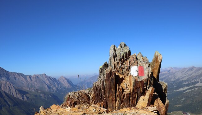 Schmugglerpfad - Unterwegs im Grenzgebiet zwischen Nord- und Südtirol