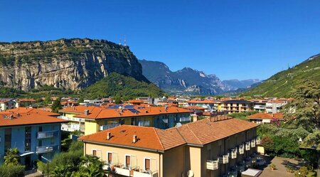 Turin - Sanremo - Vom Alpenpanorama an die Blumenriviera