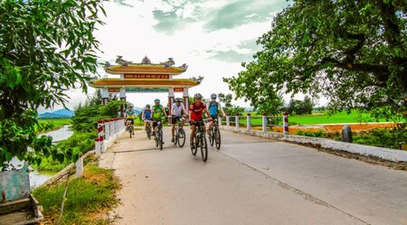 Von Saigon nach Hanoi mit dem E-Bike