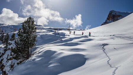 Schneeschuhwandern in den Dolomiten - das Sagenreich der Faneshütte