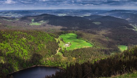 Die schönsten Wanderungen im Schwarzwald - Gipfel, Seen und Schluchten