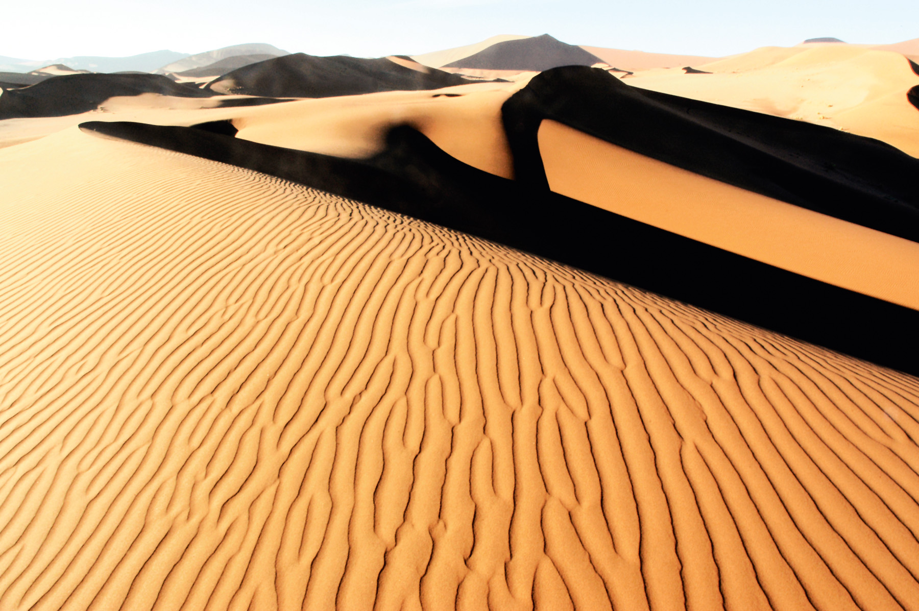 Самая большая пустыня на планете земля. Африка пустыня Калахари. Намибия Калахари. Пустыня вид сверху. Пустыня Планета земля.