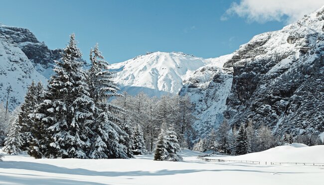 Leichte Skitouren für Genießer im Obernbergtal mit Wellnesshotel