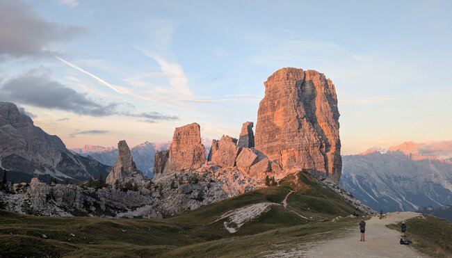 Die Dolomiten vom Pragser Wildsee - Übernachtung in Schlafsälen