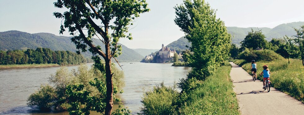 MS SE-Manon - Donauimpressionen - Mit Rad & Schiff von Passau nach Budapest und zurück